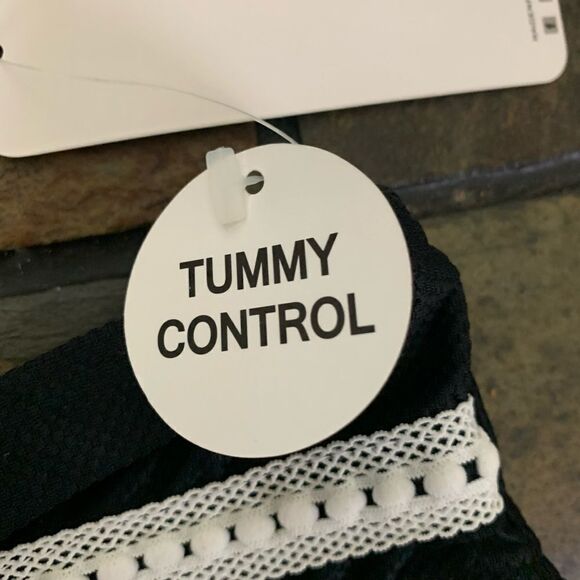 Maidenform bikini bottoms  - Picture 3 of 4